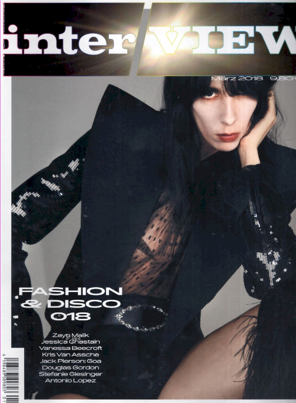Interview Magazin Deutschland 2018-03 Jamie Bochert