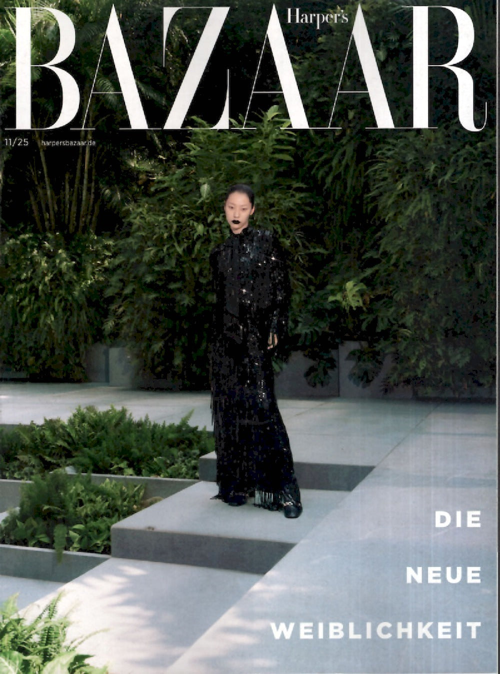 Harpers Bazaar Magazin Deutschland 2025-11 Annie Arnander Edition