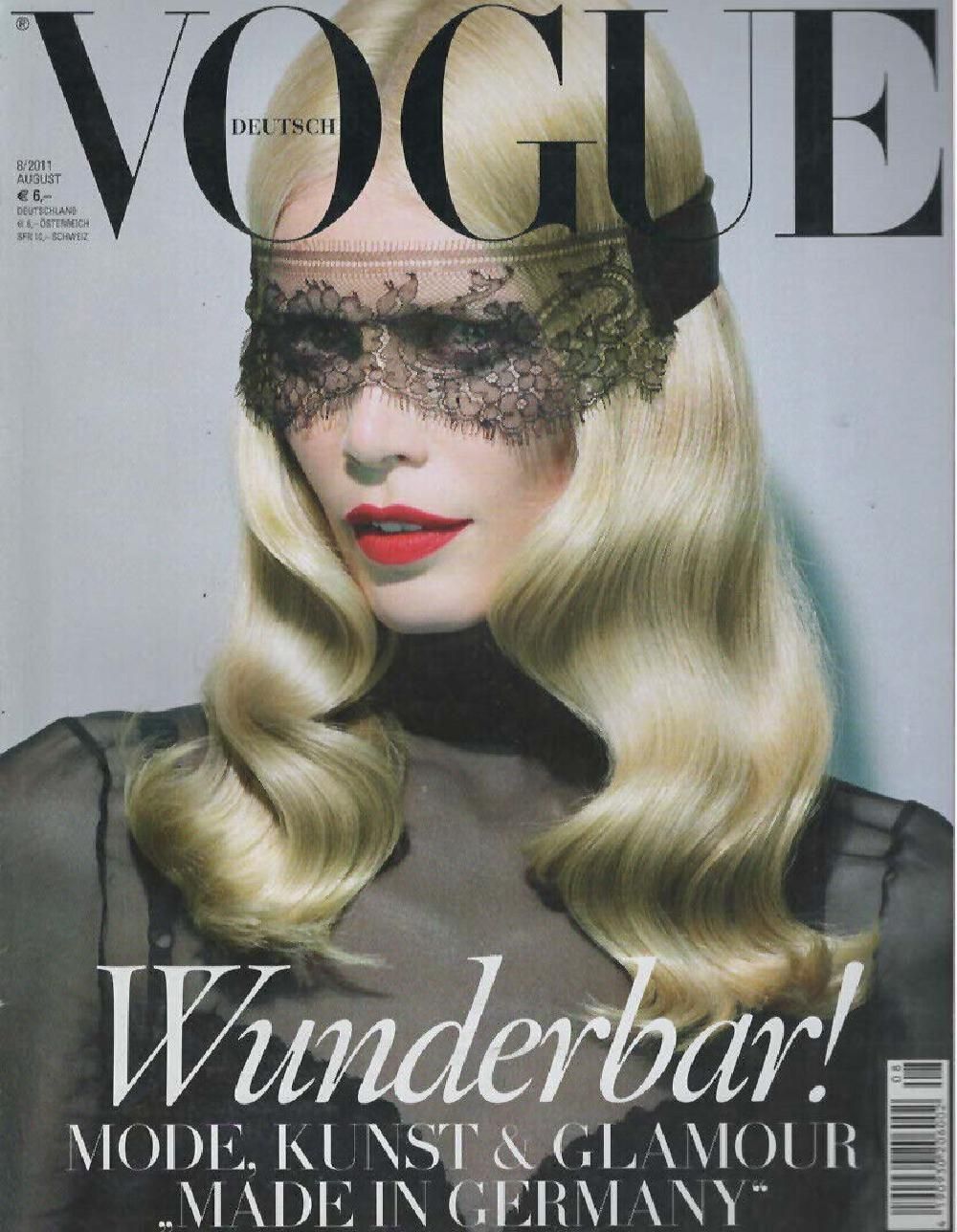 Vogue Magazin Deutschland 2011-08 Claudia Schiffer